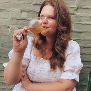 Meet your Posher, Madeline